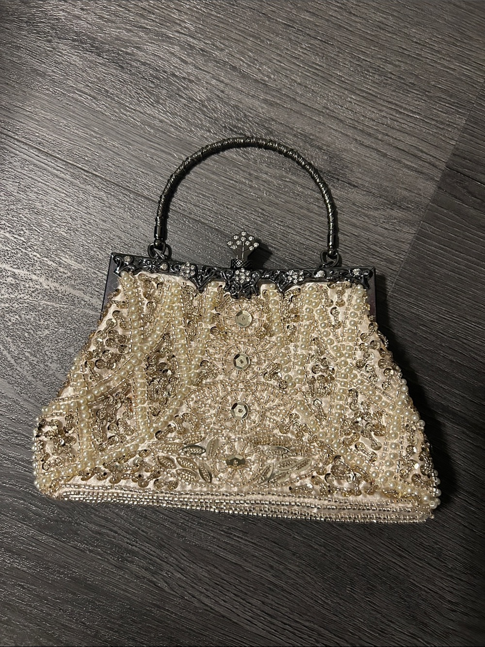 Beaded Pearl Evening Clutch - Ivory